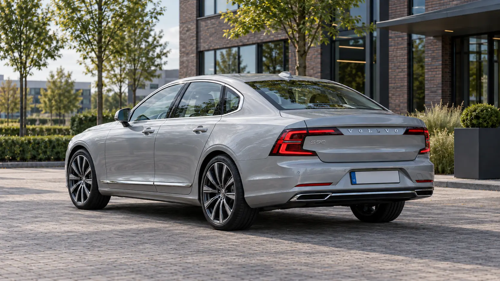 Volvo S90 T4, B5, D3 of T8 Recharge: motor en gebruik vergelijken