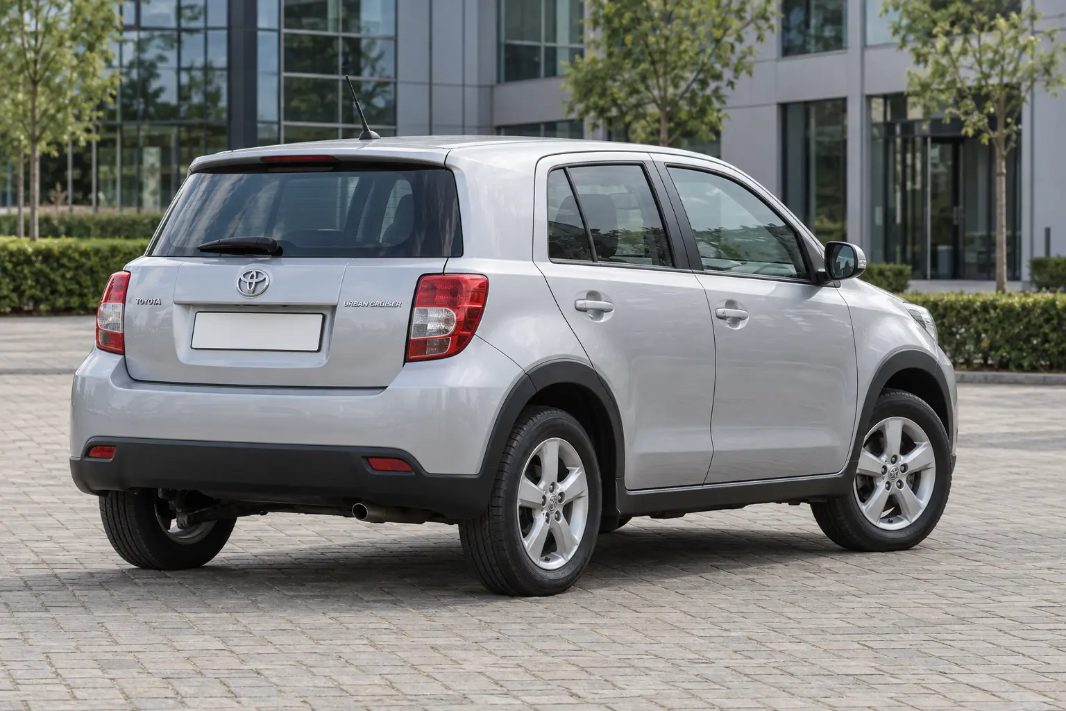 Toyota Urban Cruiser: oudere occasion of nieuwe elektrische SUV?