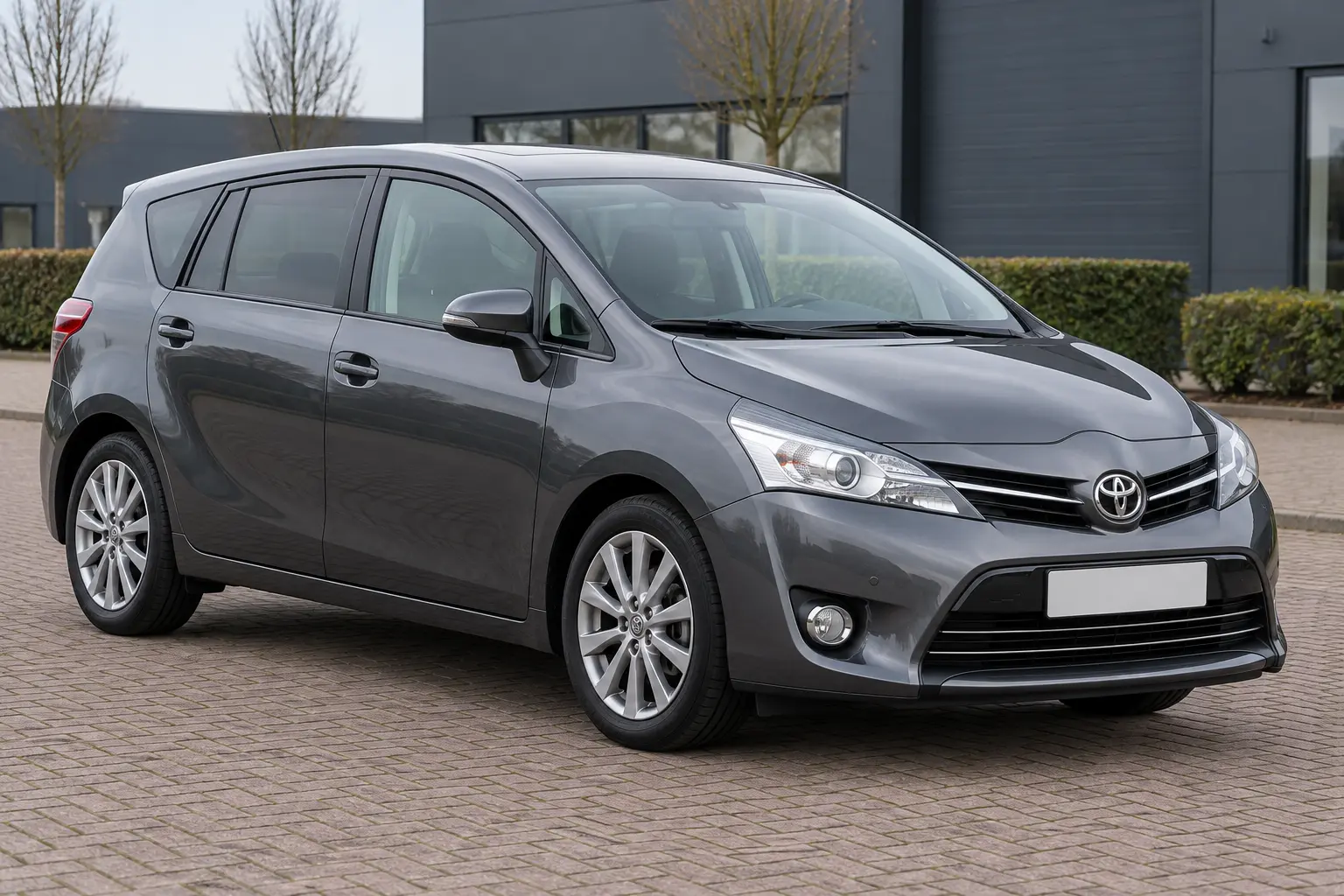 Toyota Verso 1.6 of 1.8 benzine, D-4D diesel en automaat of handbak