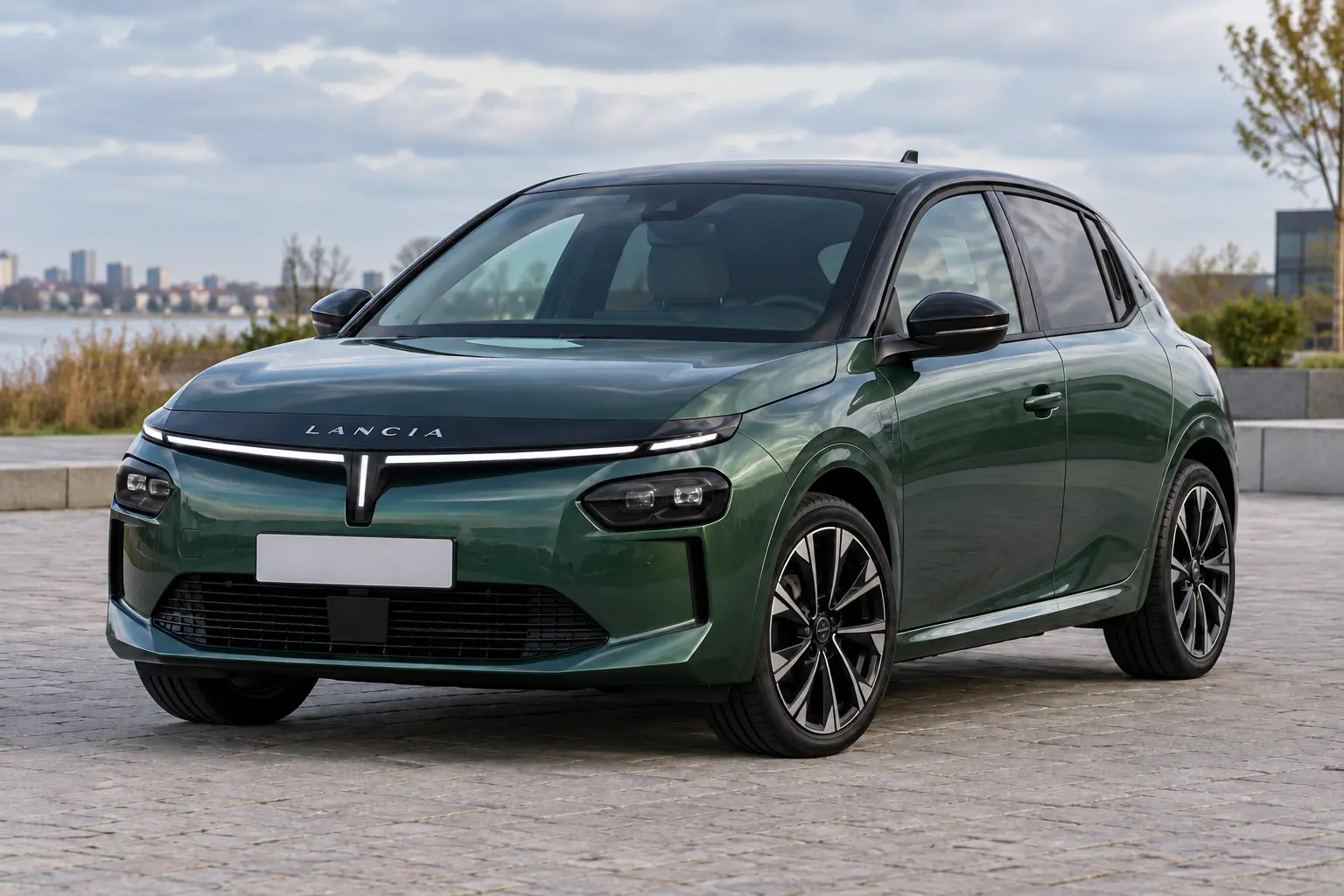 Lancia Ypsilon Electric 156 of HF 280: accu, laden en occasionkeuze