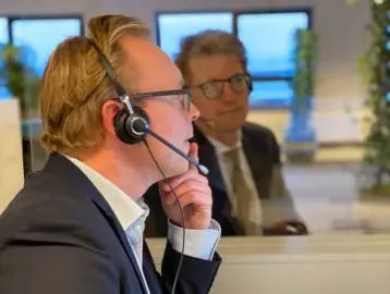 Minister Sander Dekker op bezoek bij Ultimoo