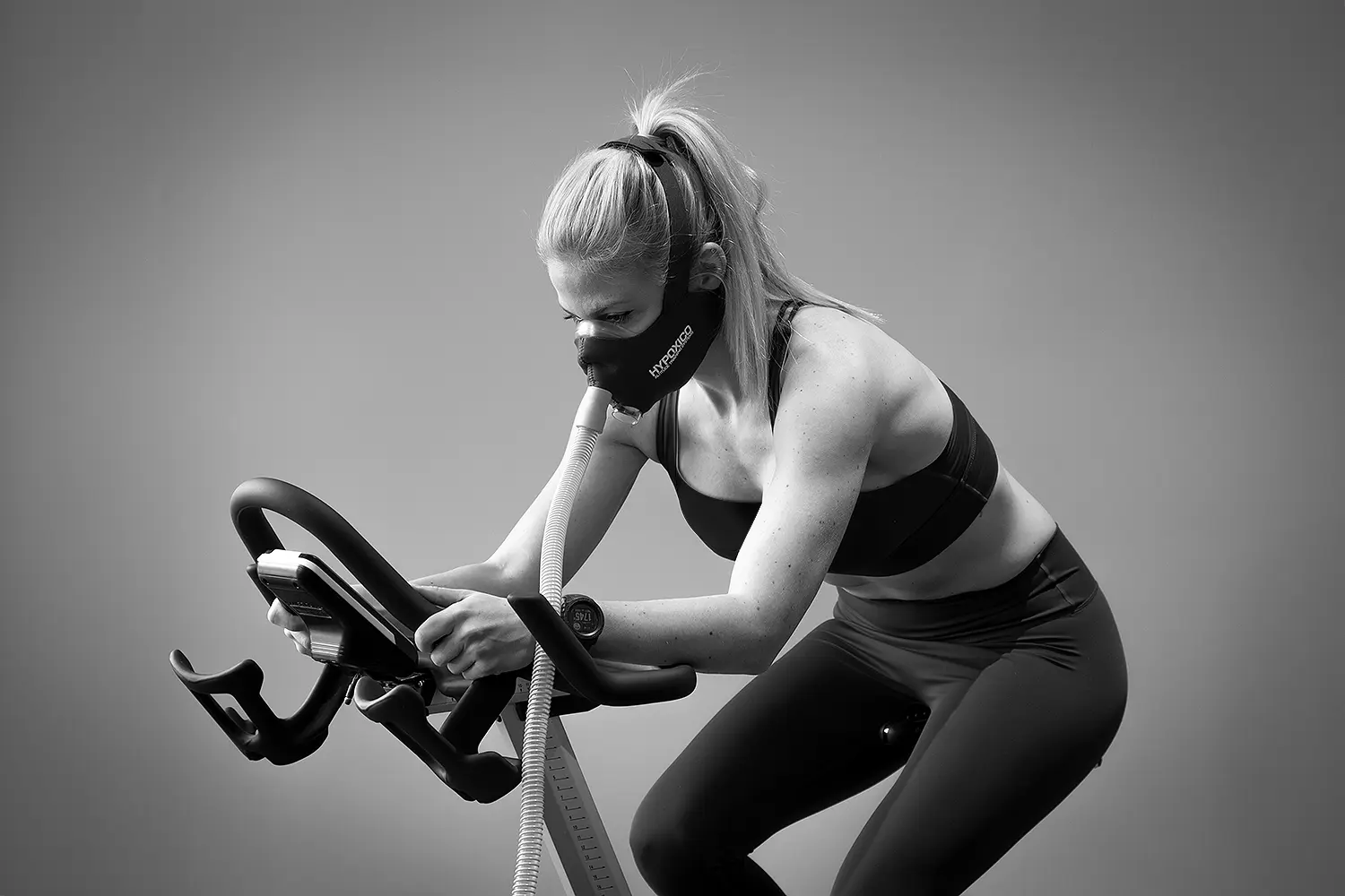 model-bike-mask