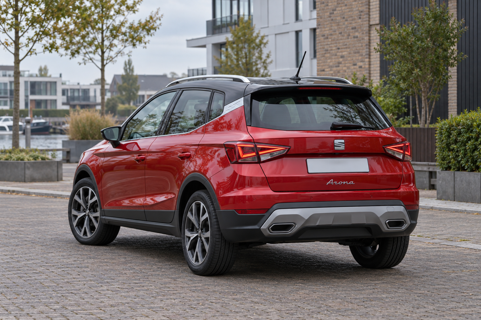 Achterzijde van een SEAT Arona uit de in 2021 vernieuwde reeks