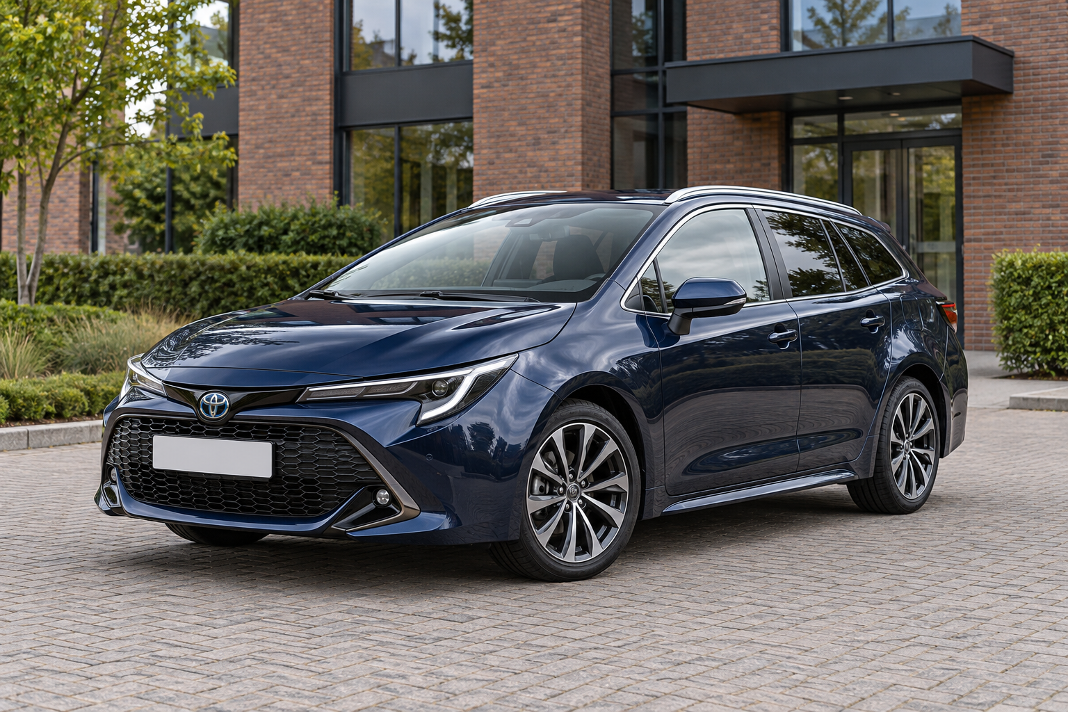 Gewone Toyota Corolla Touring Sports, ter vergelijking met de Corolla Cross