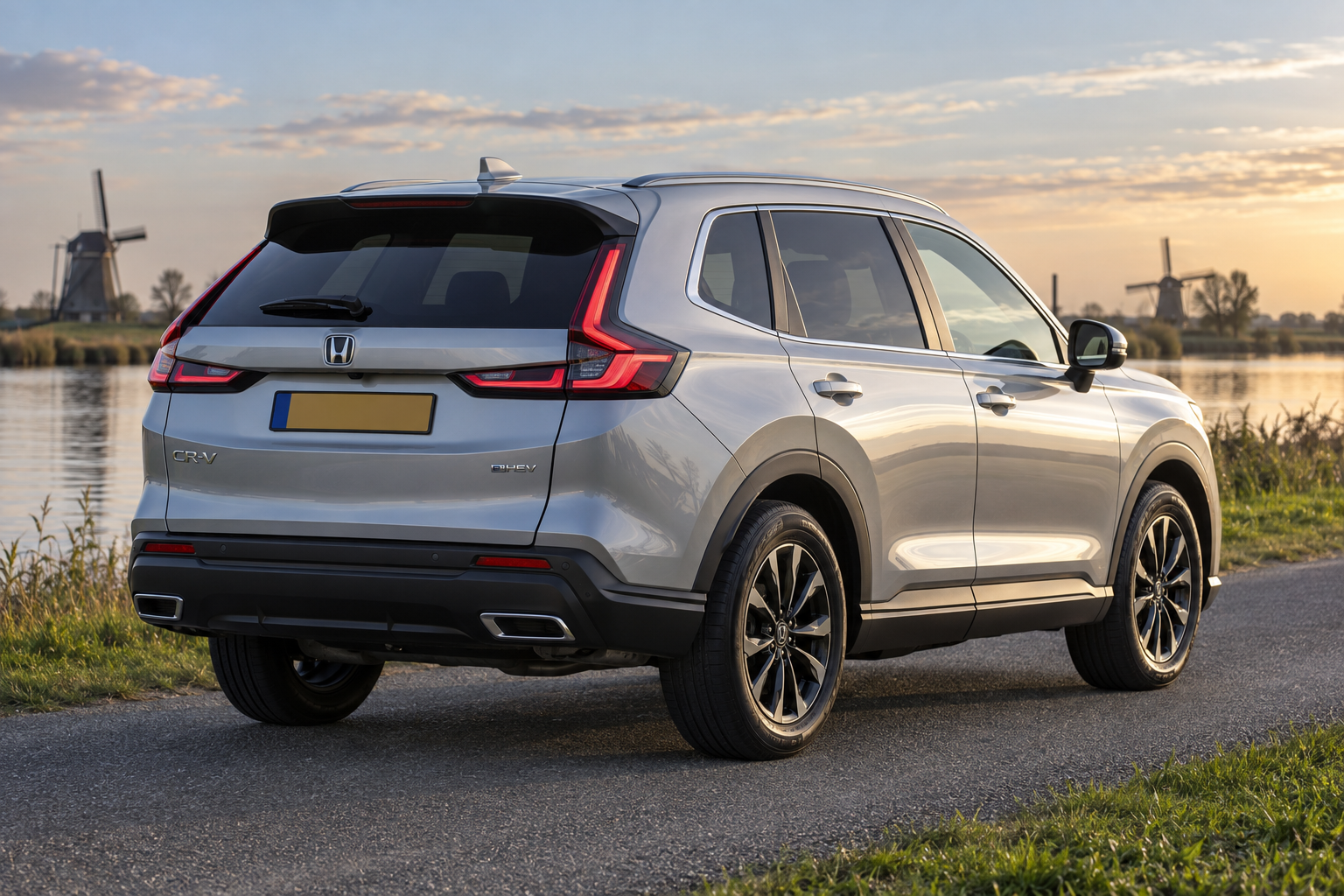 Illustratieve Honda CR-V vanuit driekwart achter