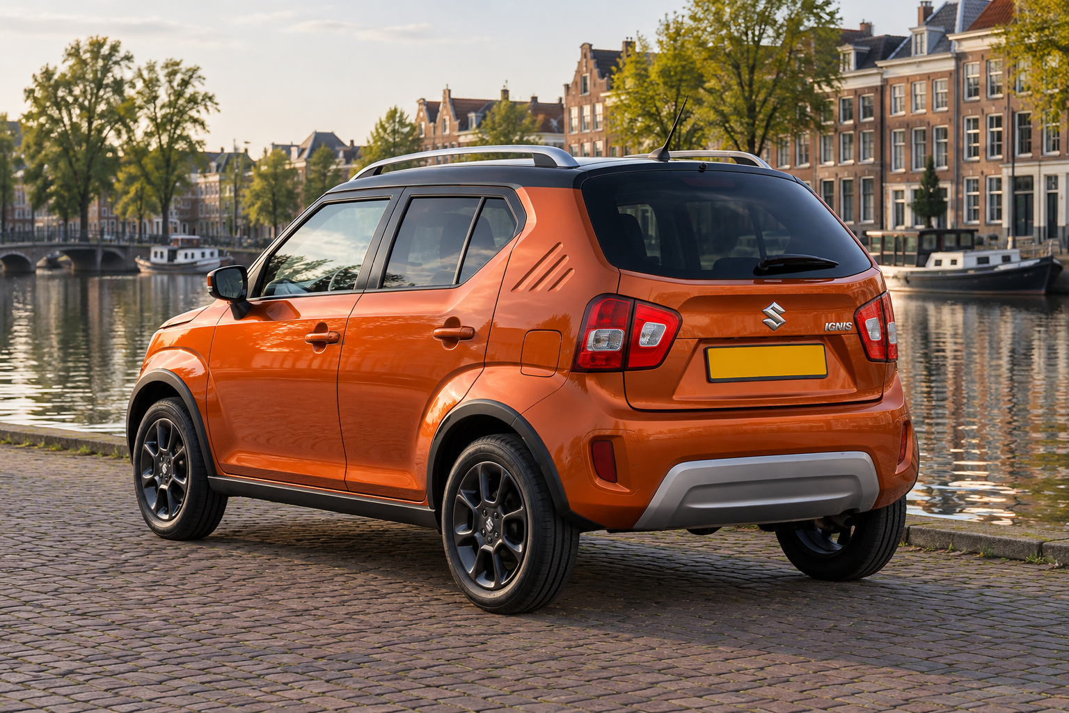 Suzuki Ignis van schuin achteren
