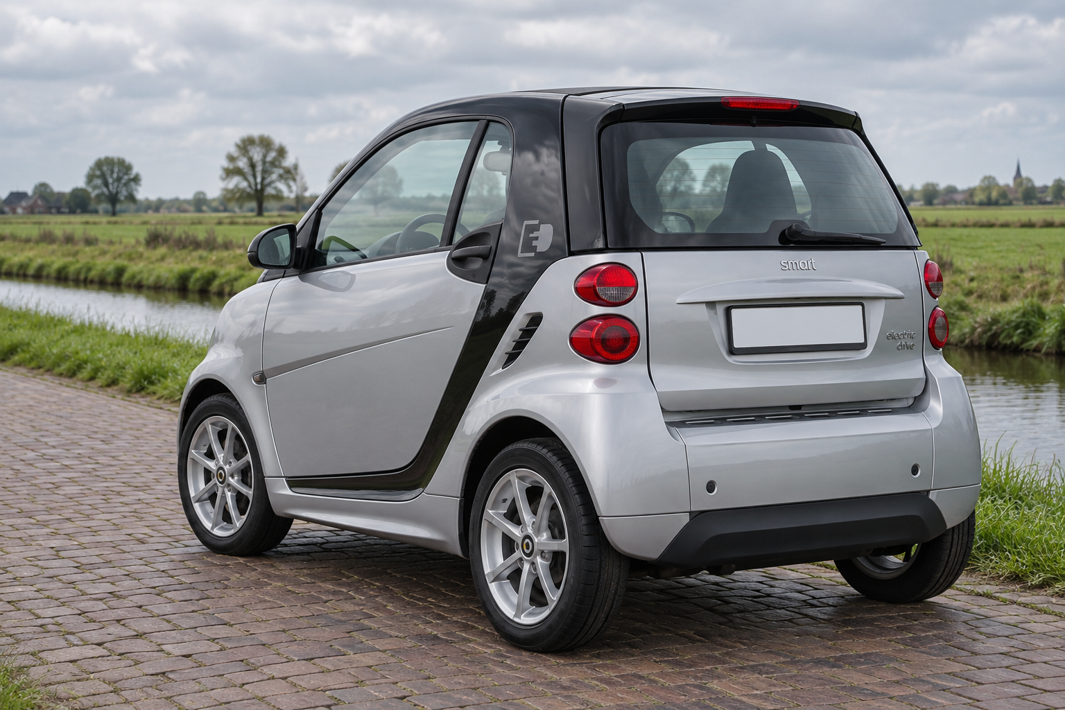 Eerdere smart fortwo electric drive als vergelijking met de benzine-occasion