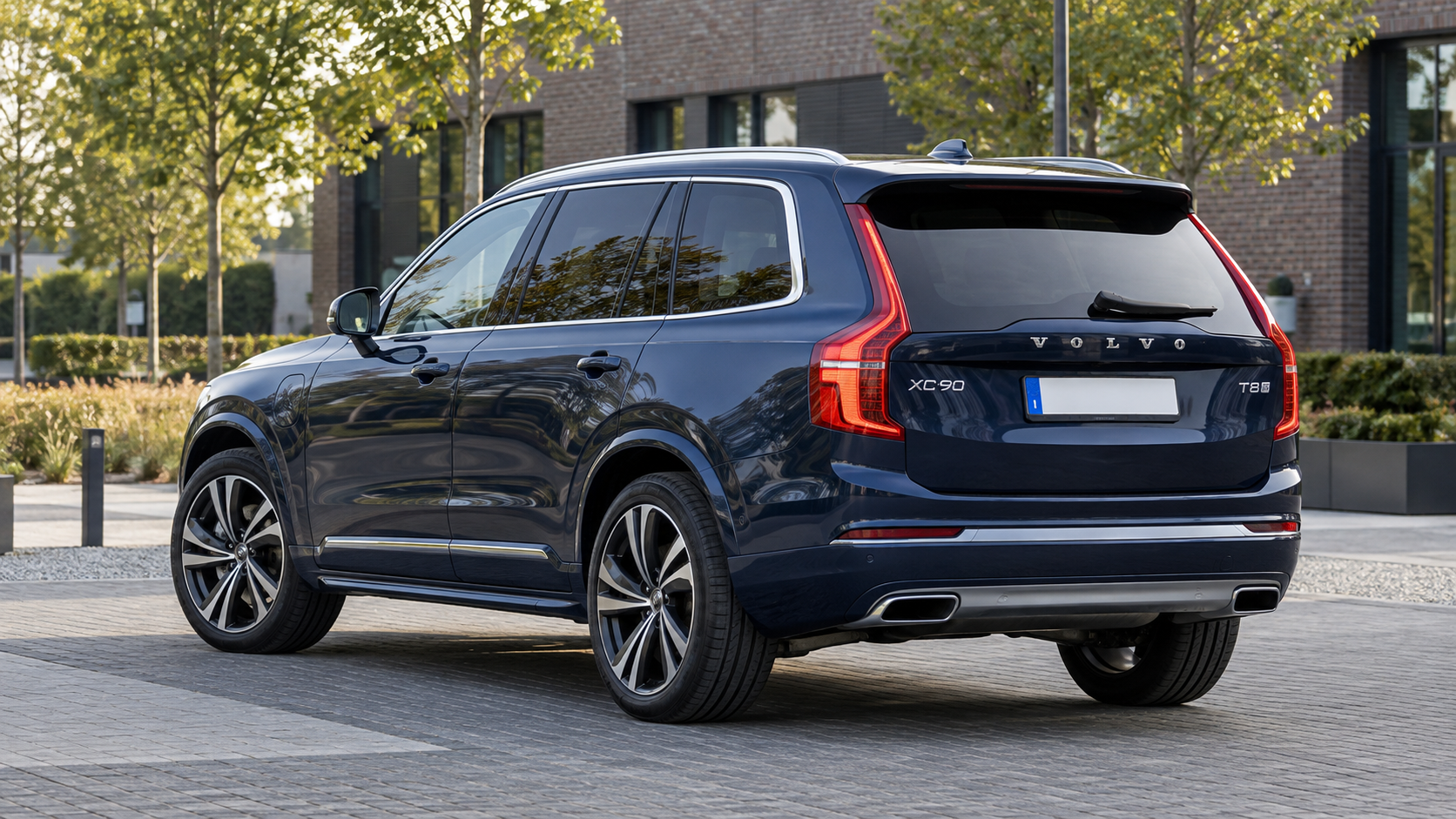 Volvo XC90 van de tweede generatie met grote SUV-carrosserie